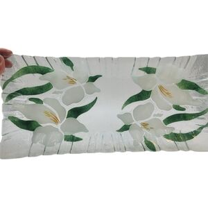 vintage Sydenstricker art glass serving platter  white lily ruffle edge cape cod